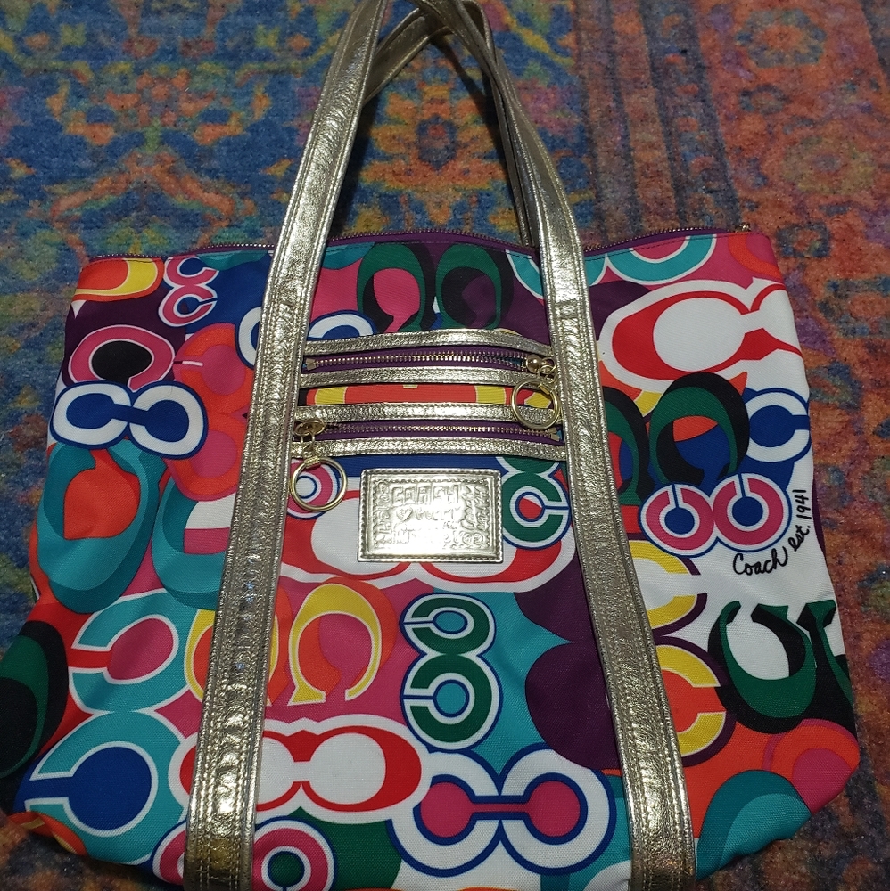 Coach purse poppy - Picture 1 of 3
